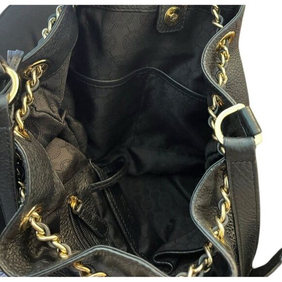 Michael Kors Black Pebbled Leather Gold Chain Link MK Bucket Shoulder Bag Purse - Picture 8 of 9
